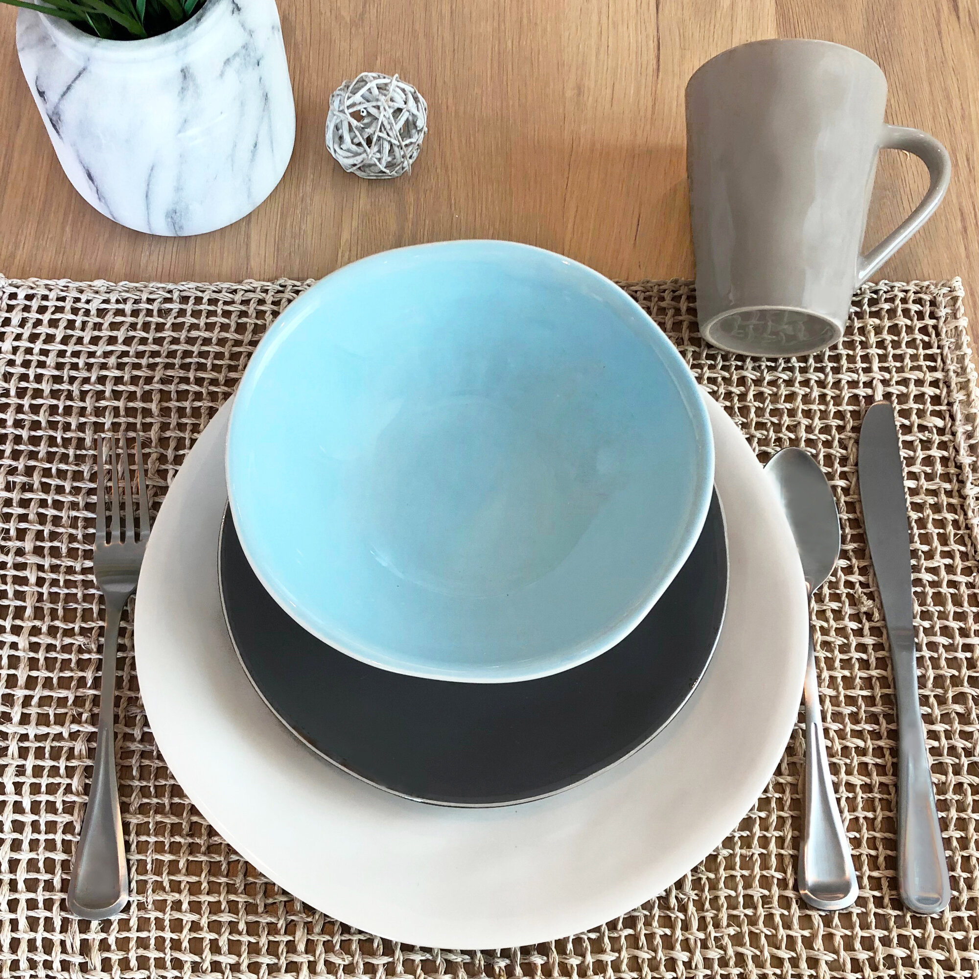 4 pc dinnerware sets