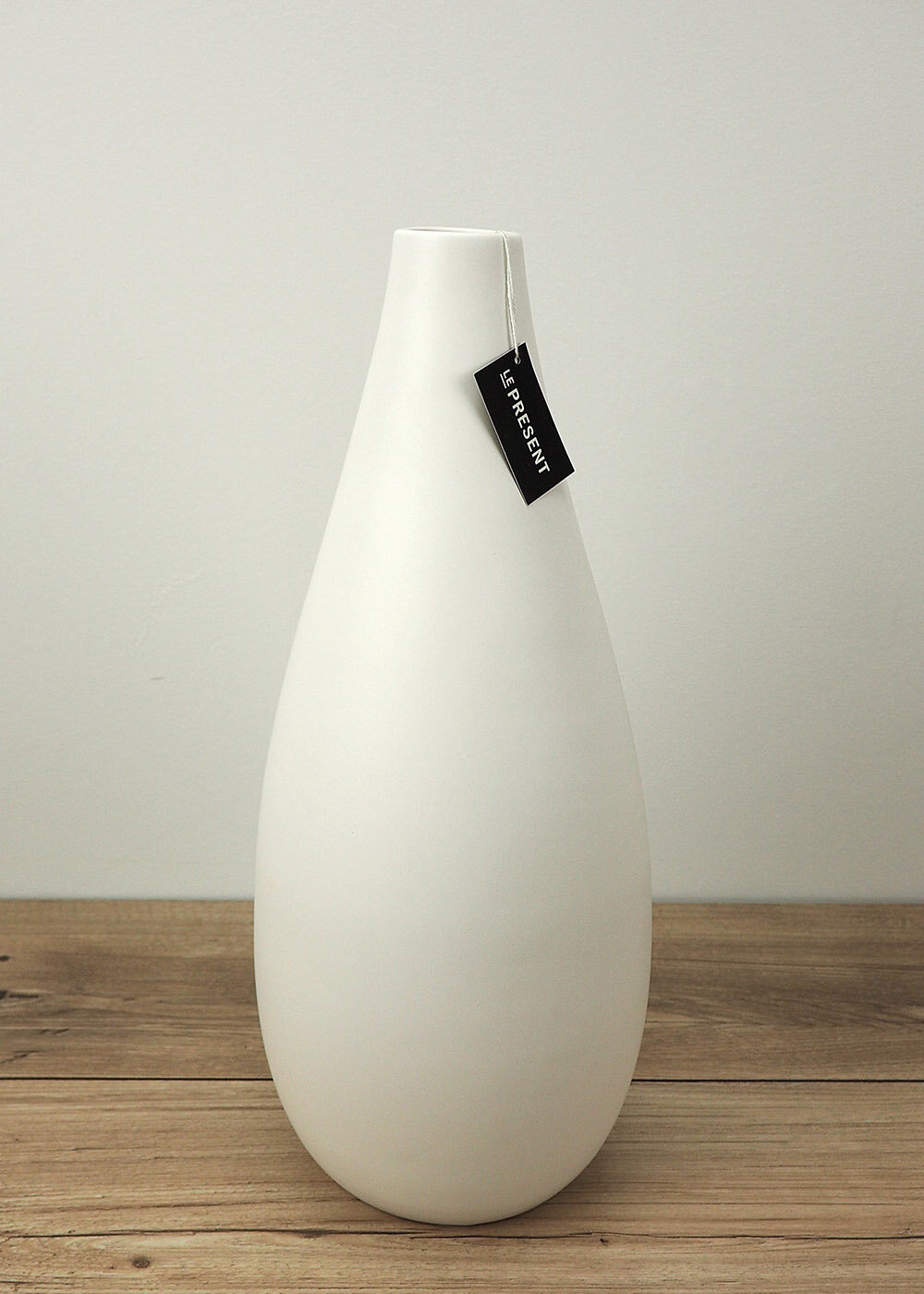 teardrop slim floor vase