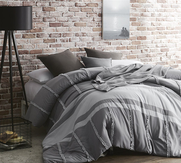 Greyleigh Dardanelle Dual Tone Linear Ruffles Comforter Reviews