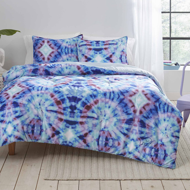 Ivory Ella Izzie Blue Reversible Comforter Set | Wayfair