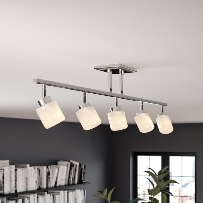 Moody 5 Light Track Lighting Kit Moody 5 Light Track Lighting Kit