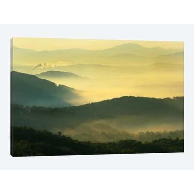 'Appalachian Mountains from Doughton Park, Blue Ridge Parkway, North Carolina I' Photographic Print on Canvas East Urban Home Size: 18