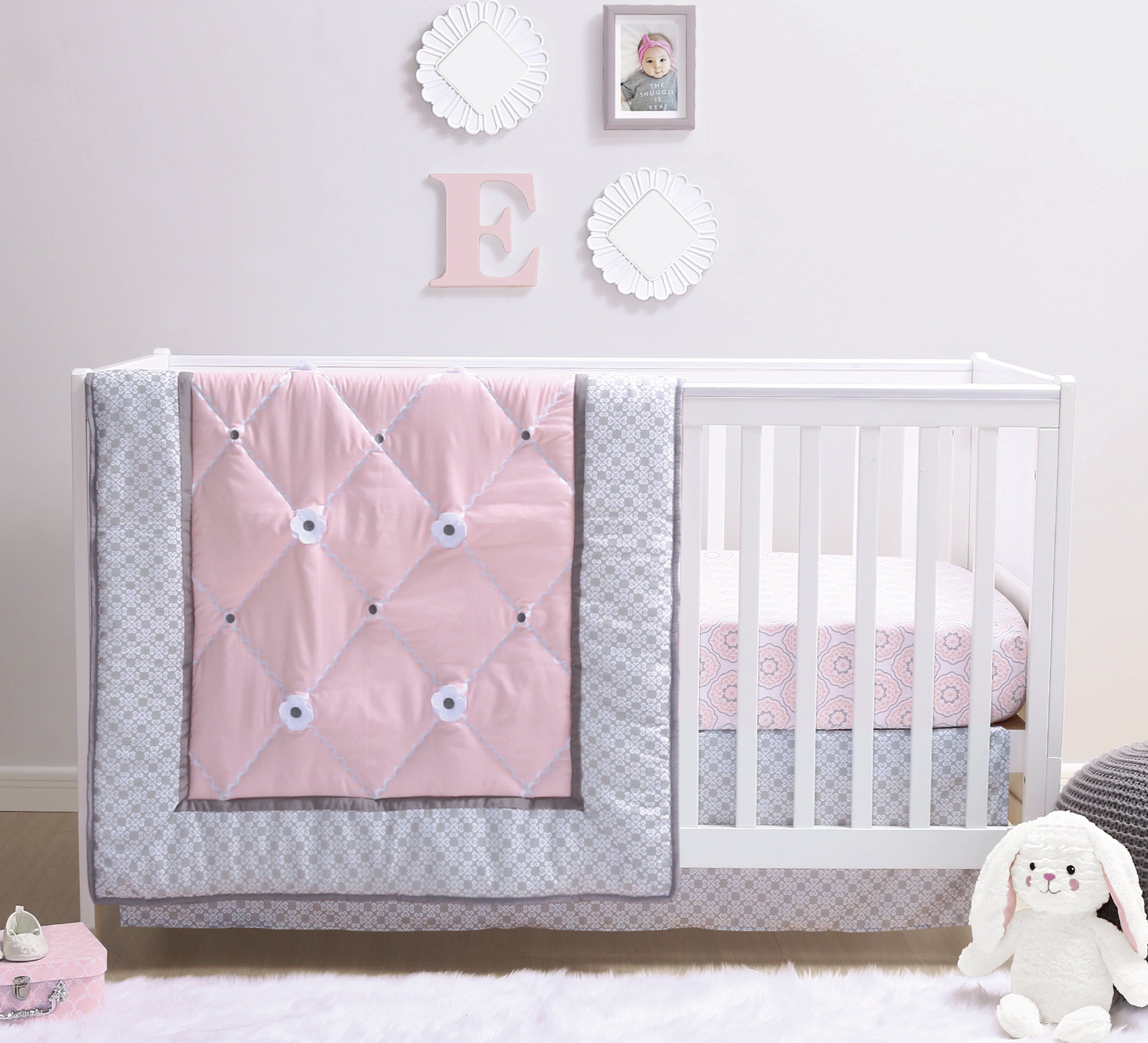 plain nursery bedding