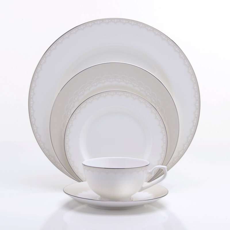 Oneida Julliard Bone China 5 Piece Place Setting Set Service For