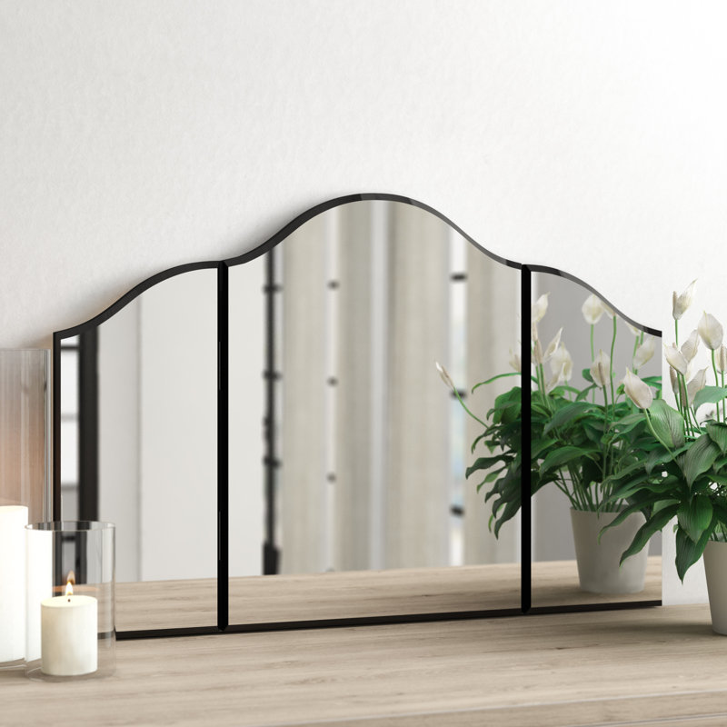 Three Posts Teen Flovilla Modern Contemporary Tri Fold Irregular