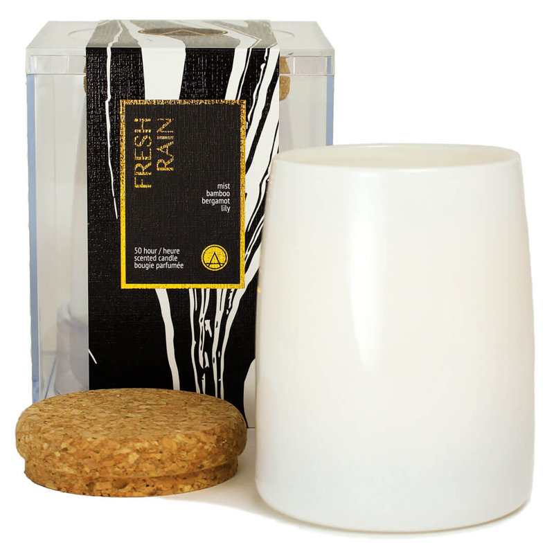 Fresh Rain and Bamboo Scented Jar Candle