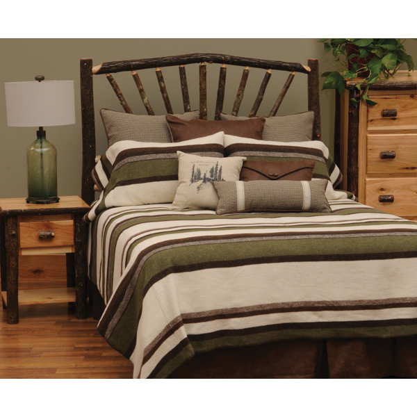 Garris Bed Coverlet Set