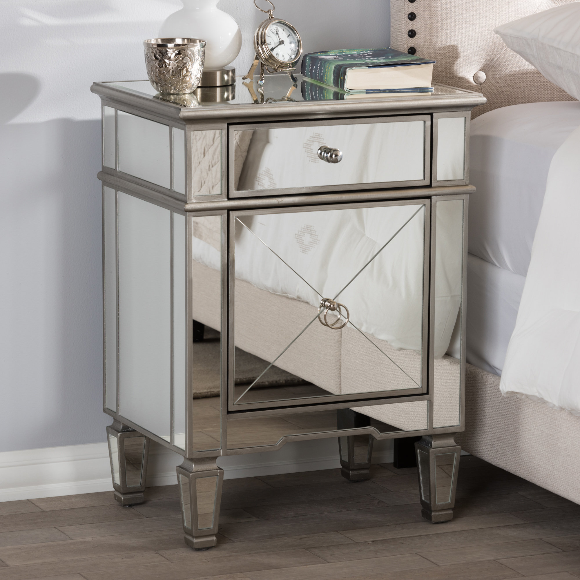 Beglin Hollywood Regency Mirrored 1 Drawer Nightstand Reviews Beglin Hollywood Regency Mirrored 1