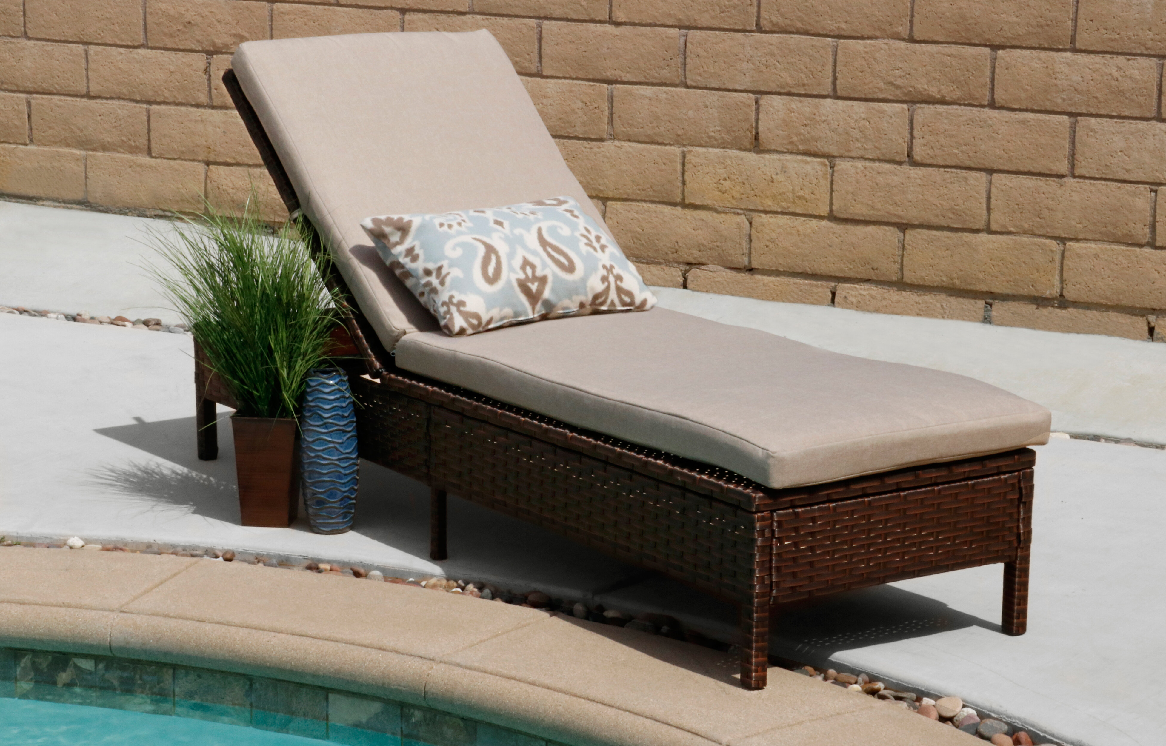 howard rattan chaise lounge