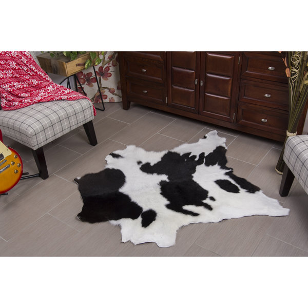 Hand-Woven Black/White Area Rug by Rodeo