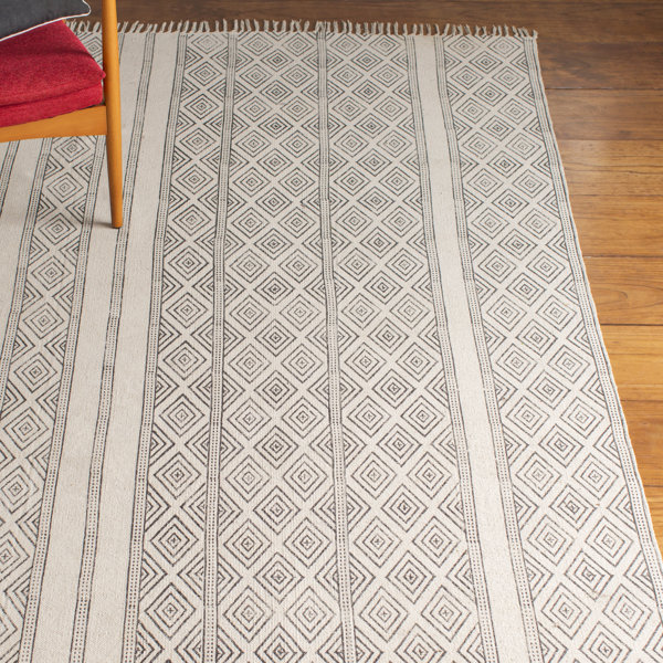 Dunkirk Handmade Off White Area Rug by Laurel Foundry Modern Farmhouse