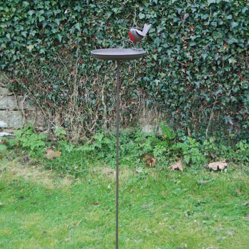 Robin Birdbath with stake Brambly Cottage