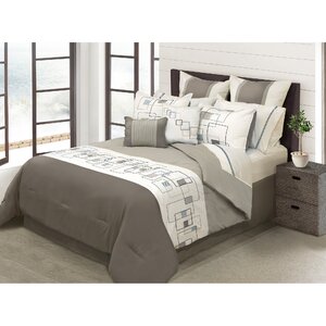 River House 8 Piece Comforter Set