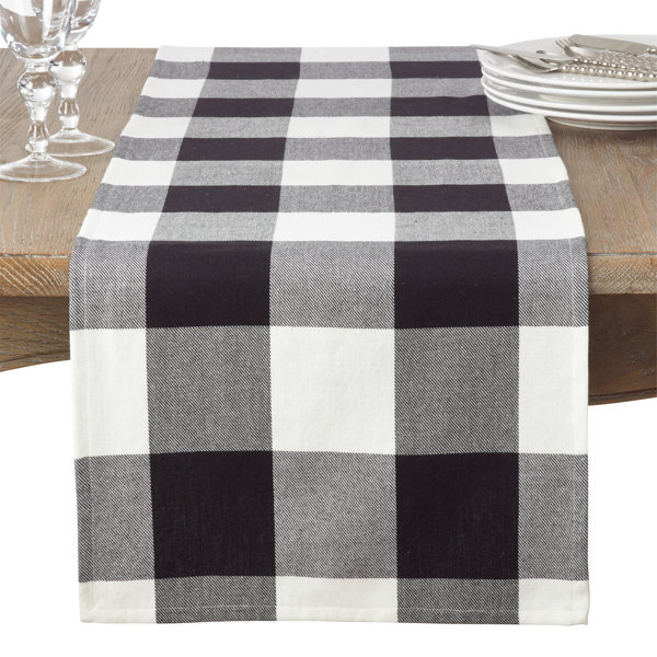 Farmersville Buffalo Table Runner by Loon Peak