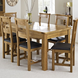 1 Esstisch und 6 Stühle von Hazelwood Home