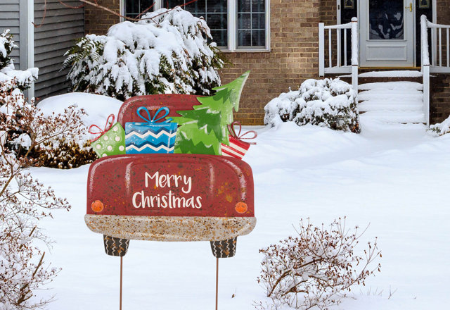 Christmas Decorations Under $100