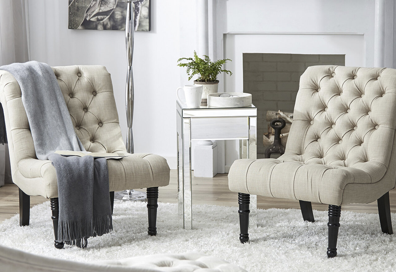 Accent Chairs Under %24200 