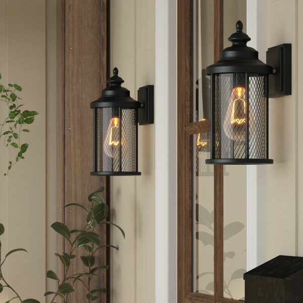 Torrence 1-Light Outdoor Wall Lantern (Set of 2) by Laurel Foundry Modern Farmhouse