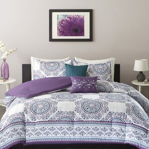 Anika Comforter Set