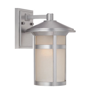 Best Herald Square 1-Light Outdoor Wall Lantern By Bloomsbury Market Outdoor Lighting Herald Square 1-Light Outdoor Wall Lantern By Bloomsbury Market Outdoor Lighting