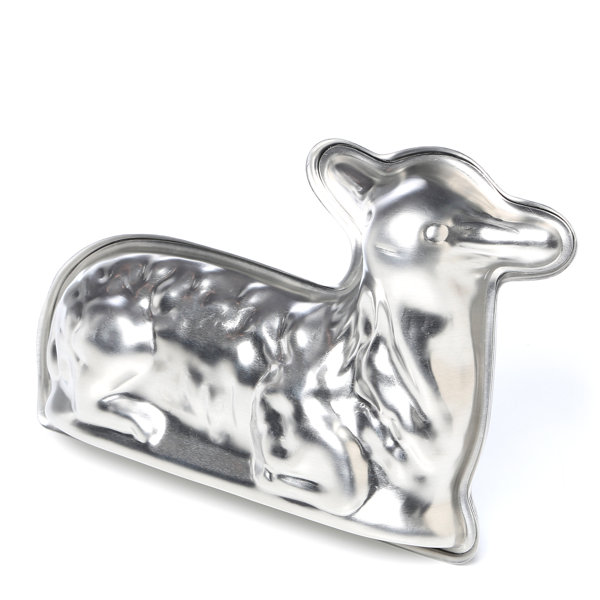 Seasonal Spring Lamb 3D Cake Mold by Nordic Ware