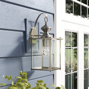 Best Burrows 1-Light Outdoor Wall Lantern By Darby Home Co Outdoor Lighting Burrows 1-Light Outdoor Wall Lantern By Darby Home Co Outdoor Lighting
