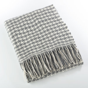 Mantua Houndstooth Throw