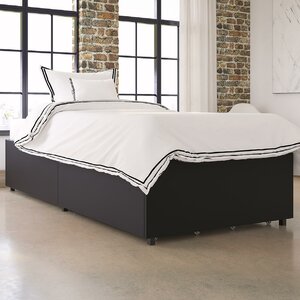 Charlestown Upholstered Platform Bed