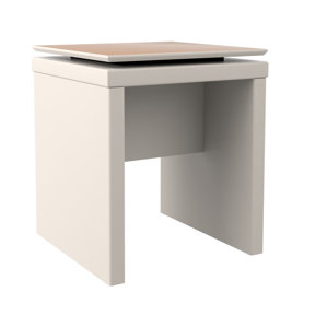 Franklin Square End Table by Latitude Run