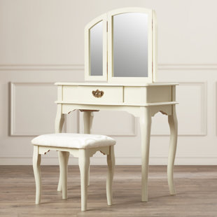 Bedroom Vanity Trifold Mirror Wayfair Dorfman 3 Piece Vanity Set With Trifold Mirror