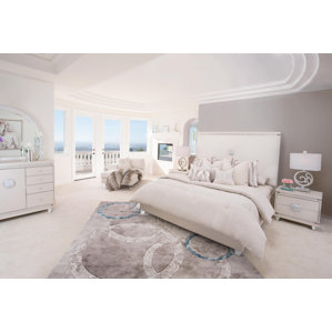 Glimmering Heights Platform 4 Piece Bedroom Set by Michael Amini (AICO)