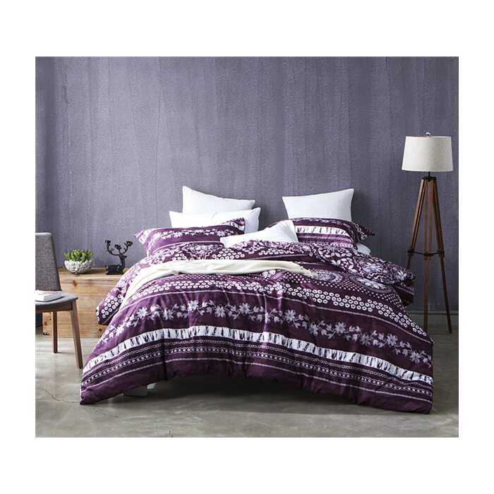 Parley Mulberry Lilac Comforter