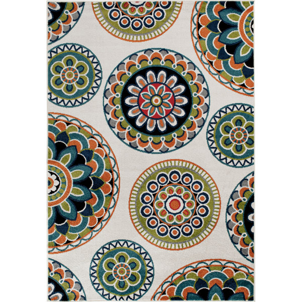 Bethea Green Area Rug by Bungalow Rose