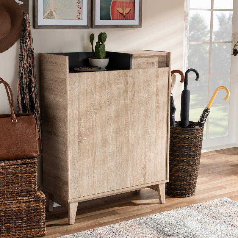 Union Rustic 2 Door Wood Entryway 10 Pair Shoe Storage Cabinet