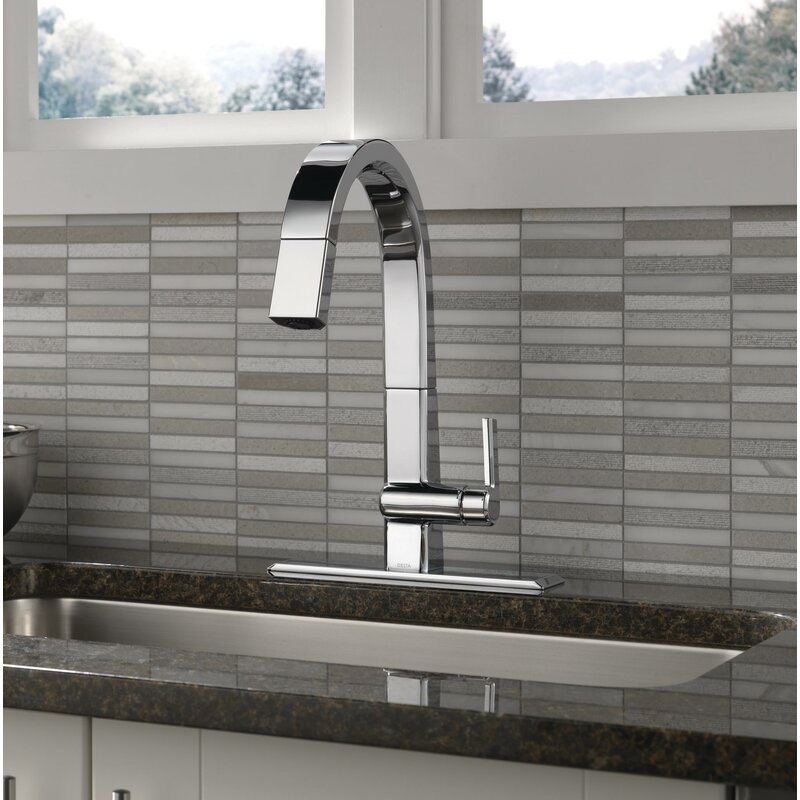 Delta Pivotal Pull Down Touchless Single Handle Kitchen Faucet