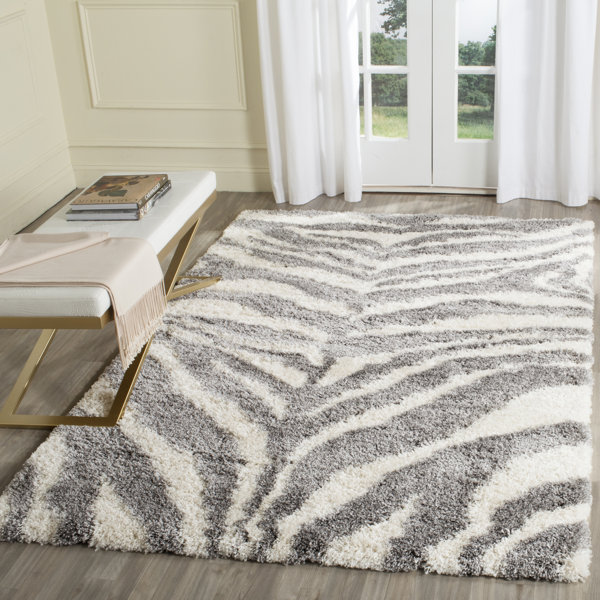 Laplaigne Shag Ivory/Gray Area Rug by House of Hampton