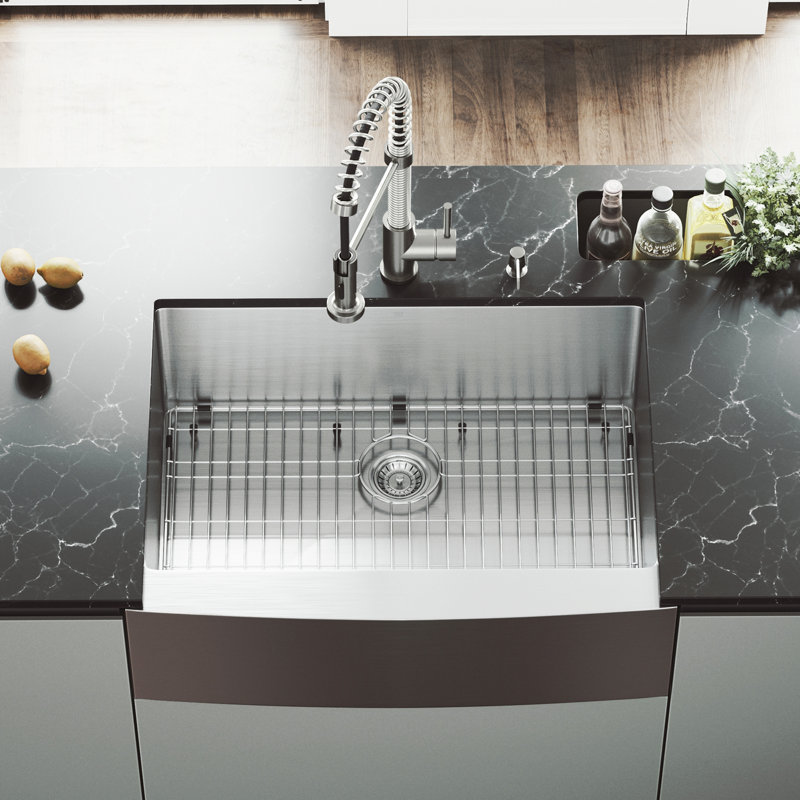 Vigo Bedford 30 L X 22 W Farmhouse Kitchen Sink With Basket Strainer Reviews Wayfair