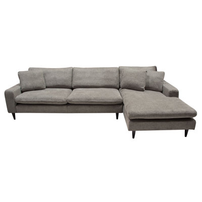 Wade Right Hand Facing Sectional Diamond Sofa