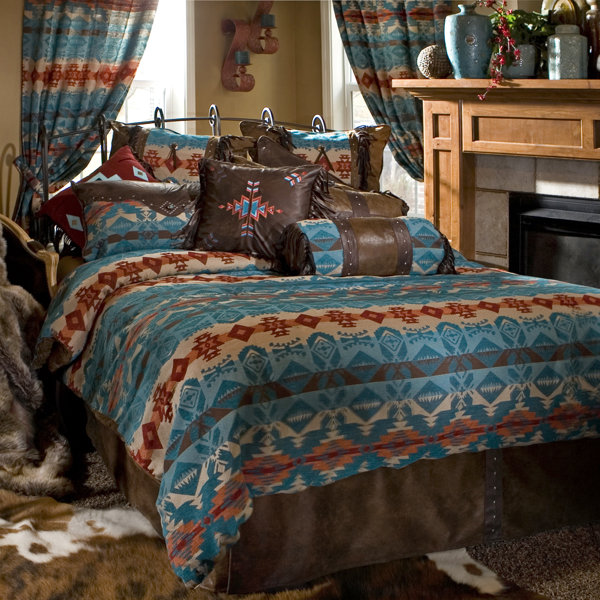 Phineas Comforter Set
