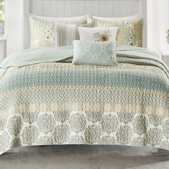 Ten Reversible Coverlet Set Ten Reversible Coverlet Set