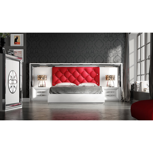 Jerri Standard 4 Piece Bedroom Set By Everly Quinn