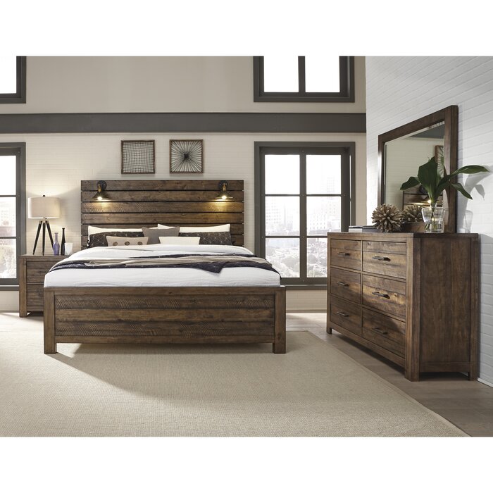 Tripp Standard Solid Wood 5 Piece Bedroom Set