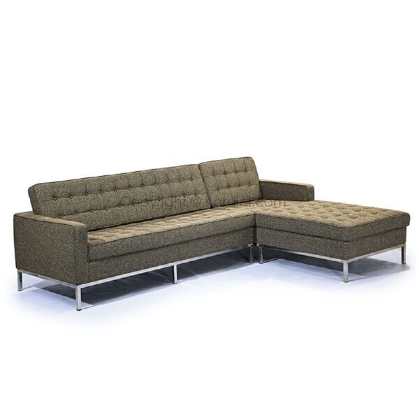 Sectional By Kardiel