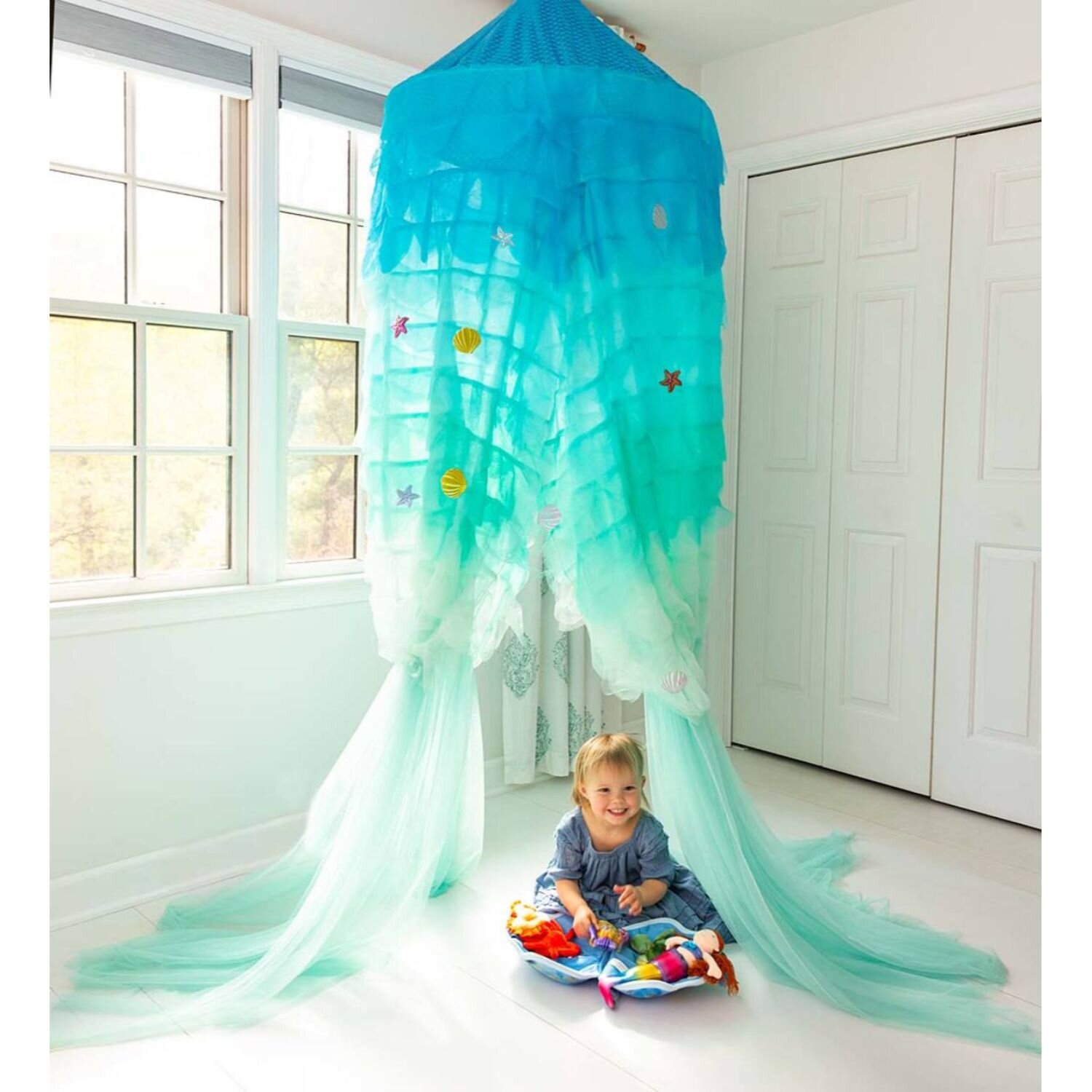 hanging play tent