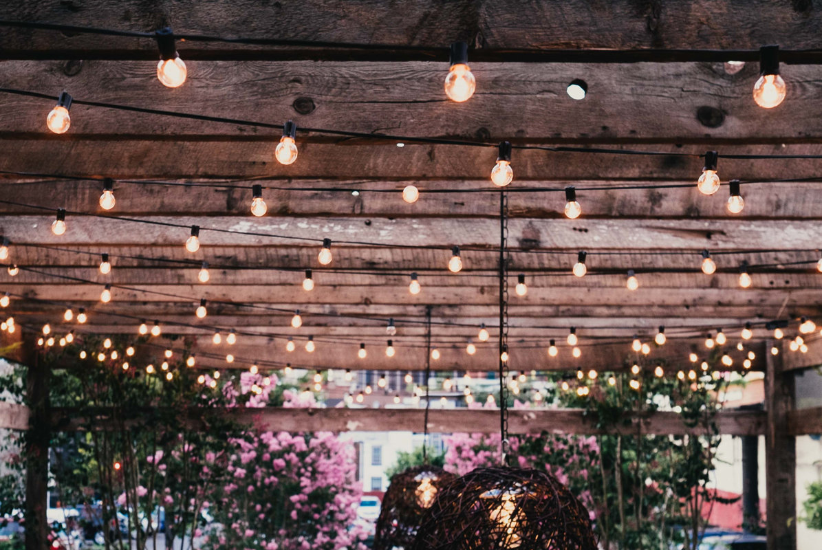 100-Light 100 ft. Globe String Lights