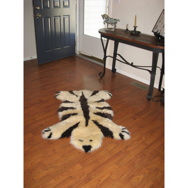 Designer Bear Animal Ivory Area Rug by Bowron Sheepskin Rugs