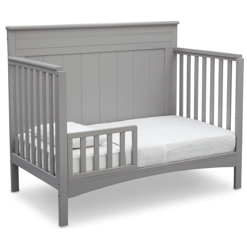 delta fancy crib