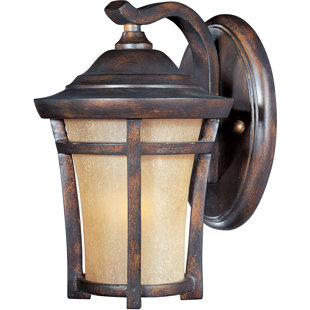 Best Saranac 1-Light Outdoor Wall Lantern By Darby Home Co Outdoor Lighting Saranac 1-Light Outdoor Wall Lantern By Darby Home Co Outdoor Lighting