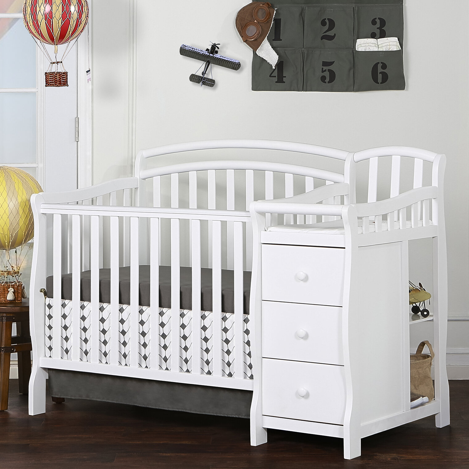 Dream On Me Caso 3 In 1 Mini Convertible Crib And Changer Combo