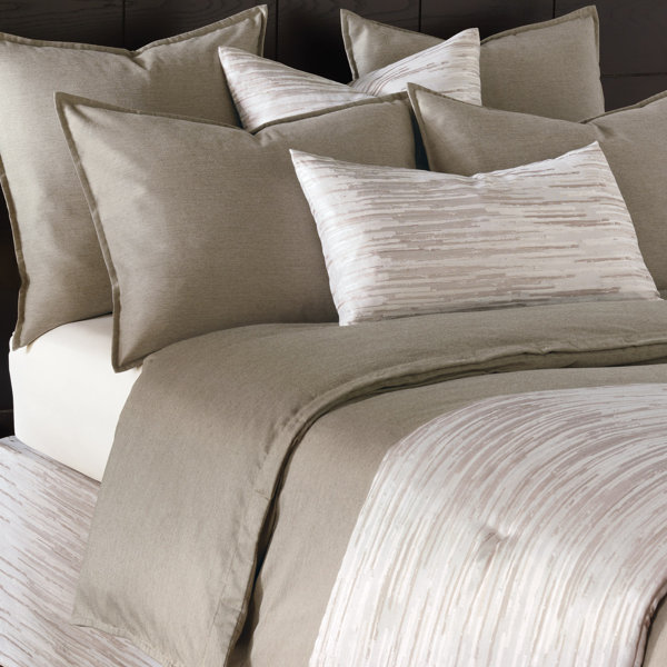 Pierce Duvet Cover